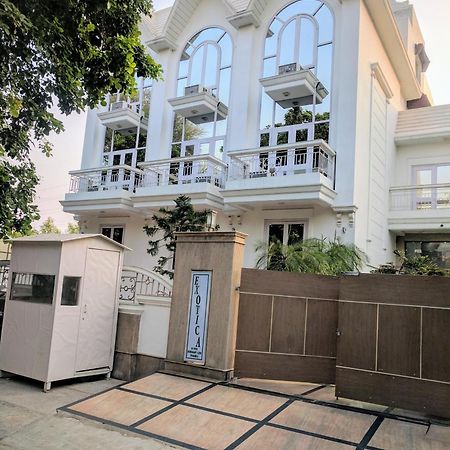 Hotel Exotica Leisure Valley, Gurgaon Exterior photo